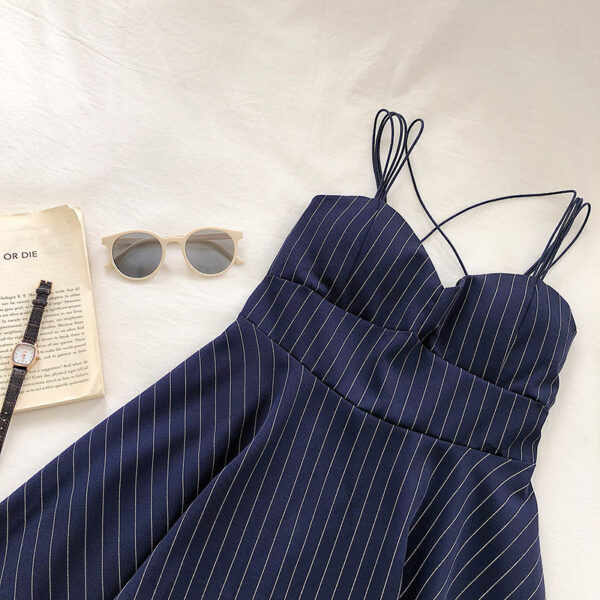 Summer Backless Dress - Image 4