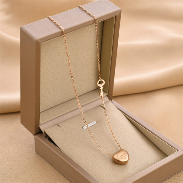 Titanium Steel Necklace - Image 5
