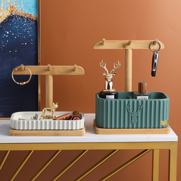 Jewellery storage