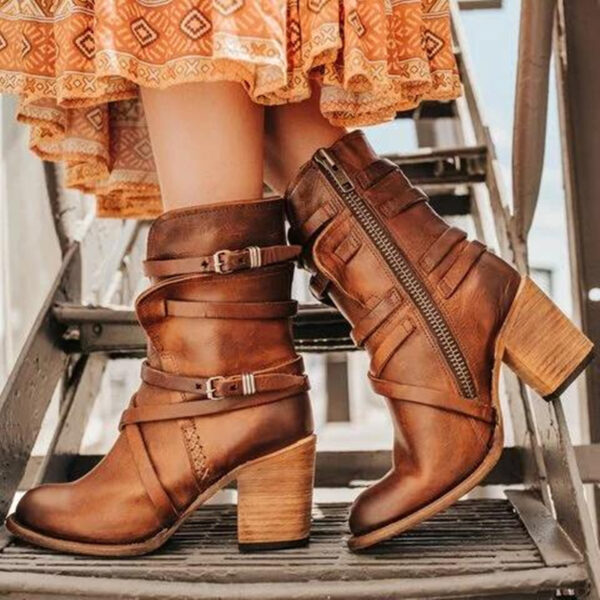 Ladies vintage boots - Image 2